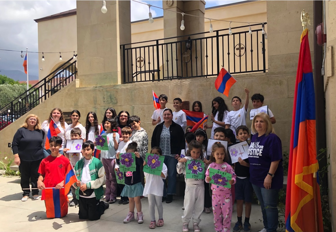Pasadena's "Petag" Saturday School Students Commemorate the 111th Anniversary of the Armenian Genocide