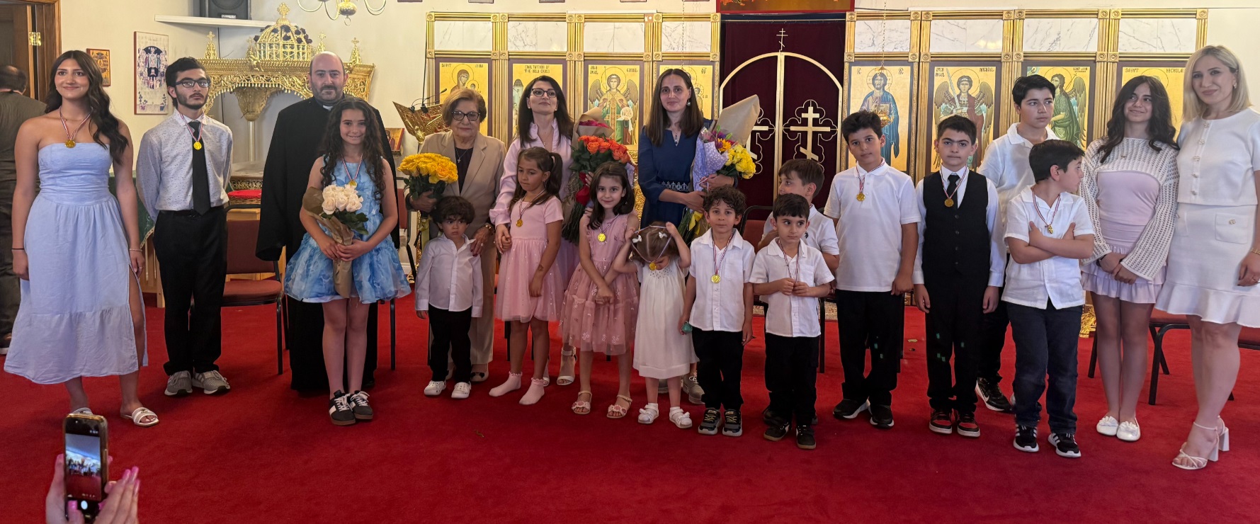 Palmdale Armenian Saturday School Celebrates Armenian Mothers