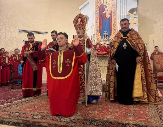 Ordination of a Deacon at St. Leon (Ghevontiants) Cathedral
