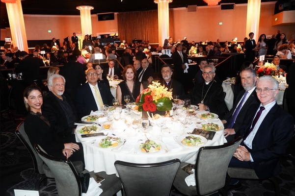 Gala Banquet Celebrating the 15th Anniversary of the USC Institute of Armenian Studies