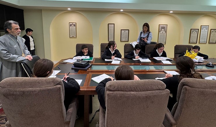 Առաջնորդ Հովնան սրբազանի այցելությունը «Փոքրիկ հրեշտակներ»շաբաթօրյա մայր դպրոց