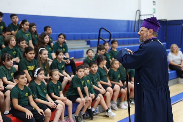 His Beatitude Sahak II, Armenian Patriarch of Constantinople Visits the Western Diocese